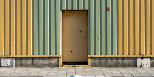 Stalowe drzwi techniczne jako fundament bezpiecznego obiektu